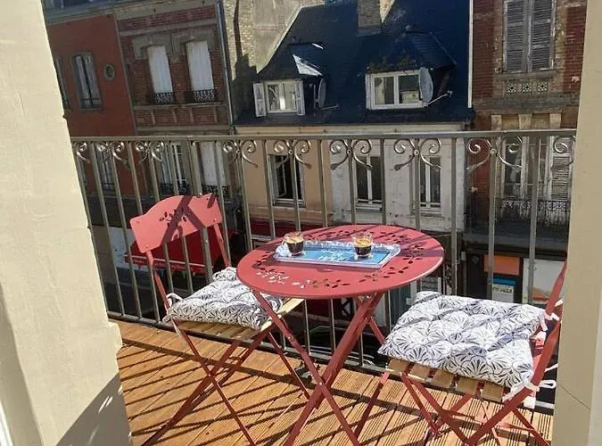 Nid Douillet Sur Appartamento *